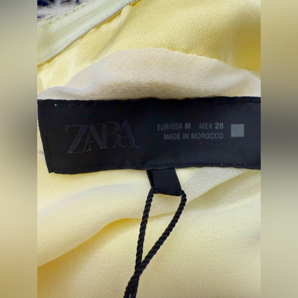 NWT Zara Sarin Effect Strapless Feathered Midi Dress in Butter Yellow Size M - Picture 9 of 15